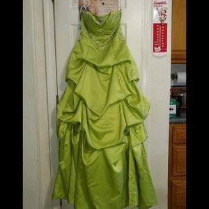 Dress, Top layer, slip under layer and tulle.